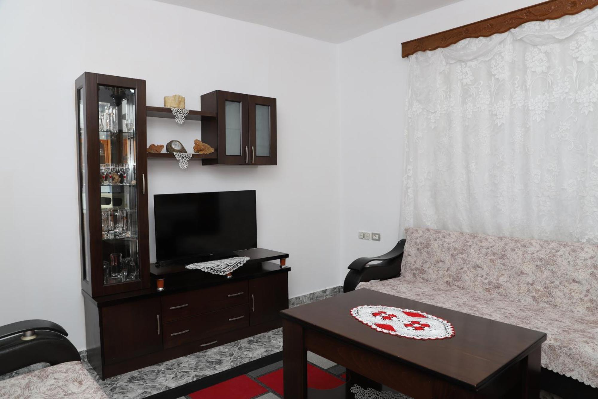 Villa Xherimeja Family Oasis Berat Room photo